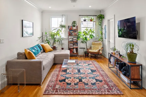 $5,000 | 9 Franklin Street, Unit 3, Boston, MA 02129