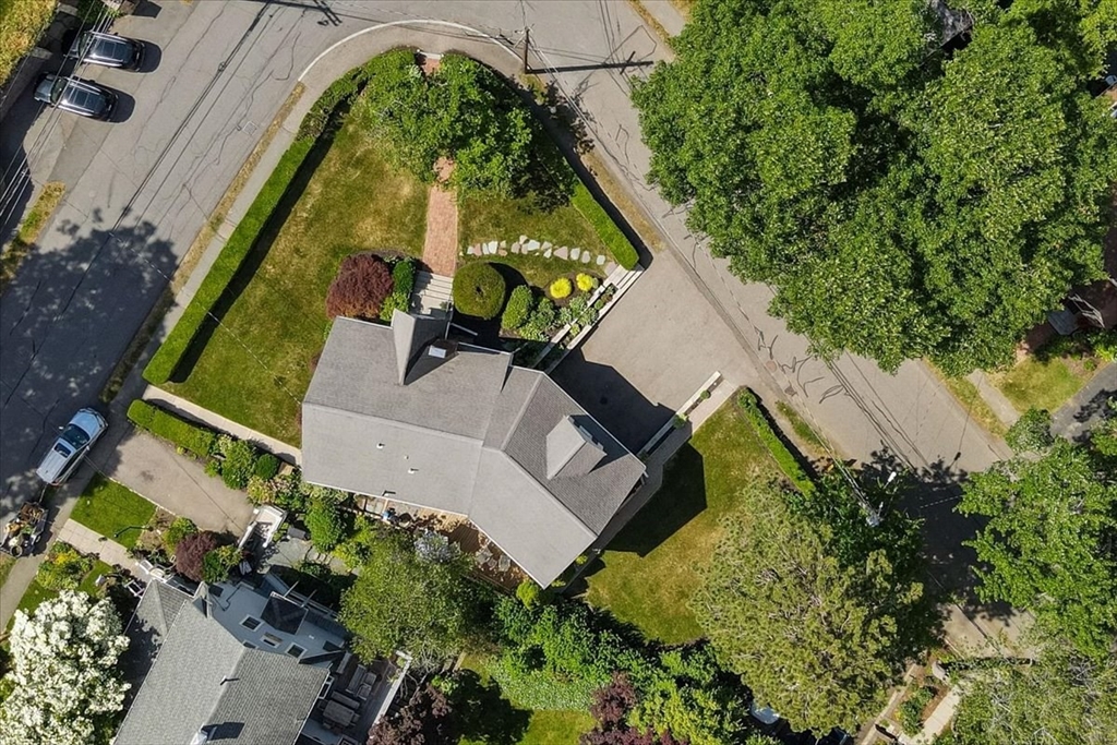 366 Warren Street Needham, MA 02492 - Photo 21 of 22