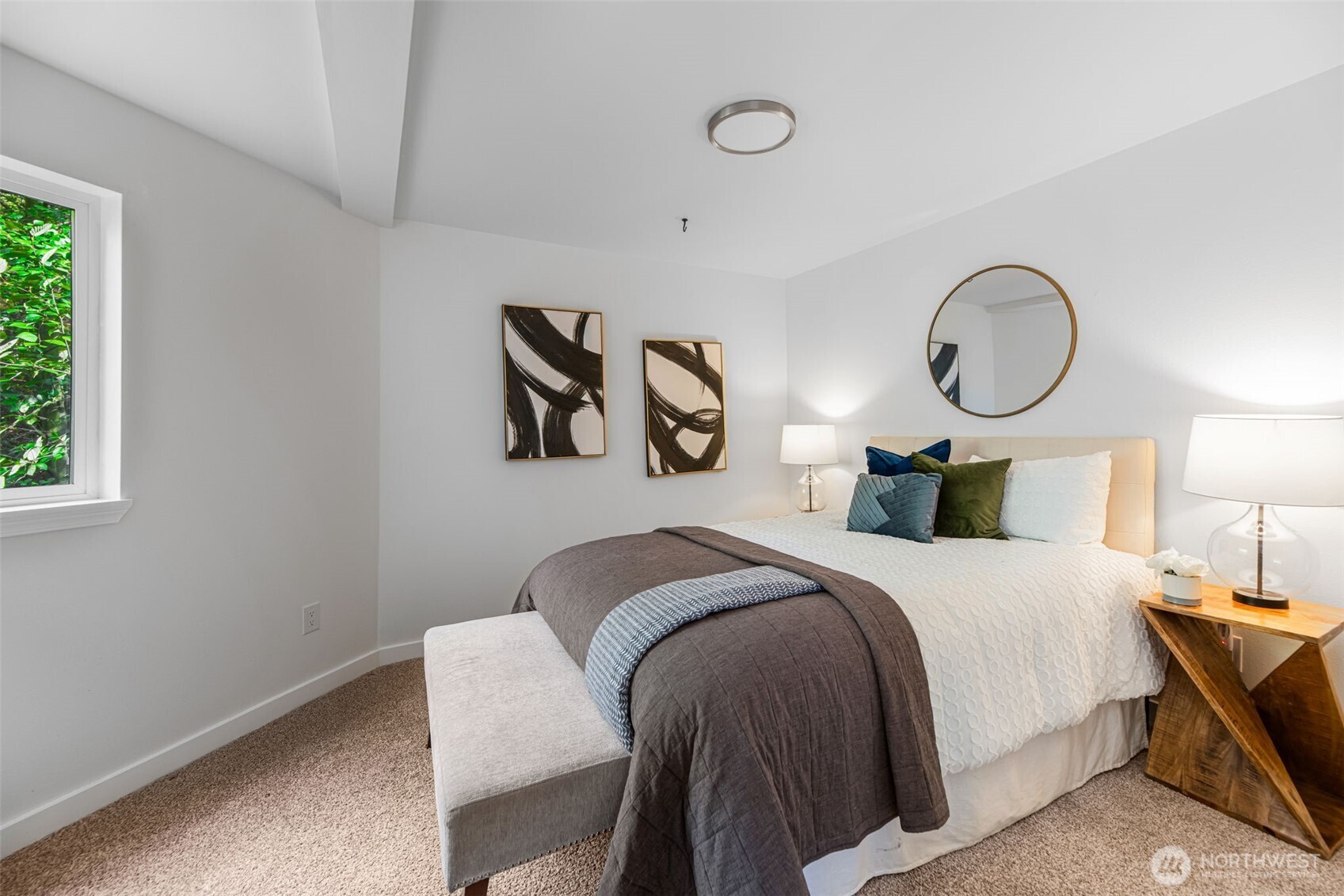 2708 Northeast 98th Street Seattle, WA 98115 - Photo 27 of 40
