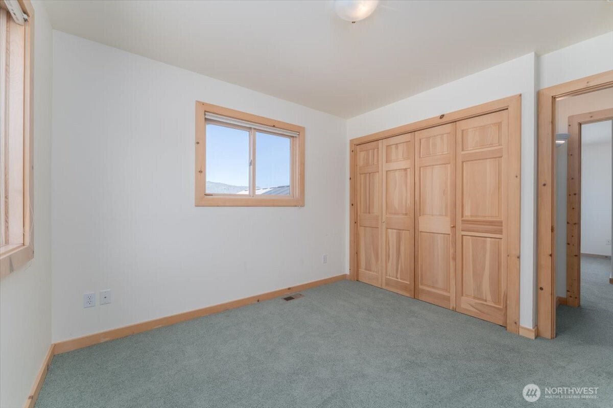 1606 South Lakeshore Road Chelan, WA 98816 - Photo 27 of 39