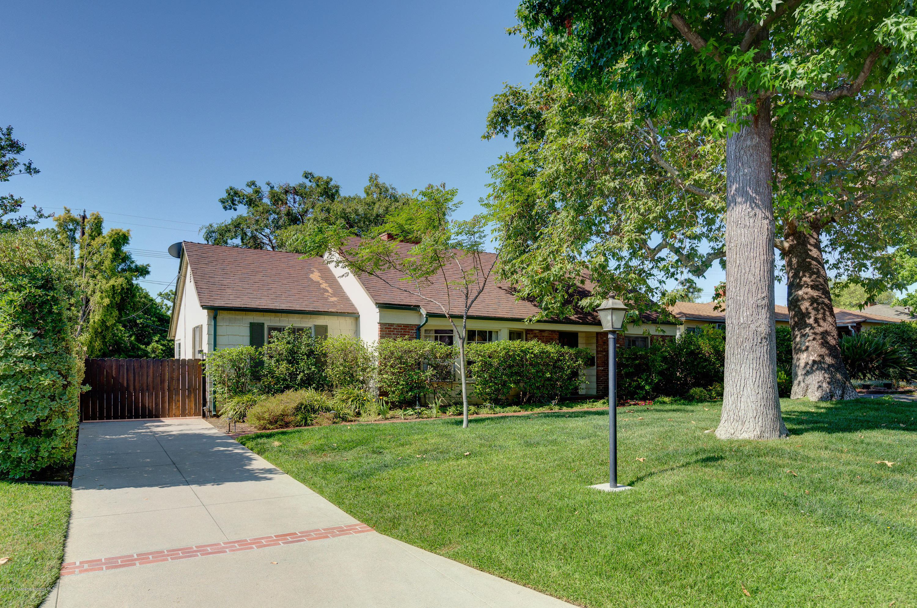 2356 Galbreth Road Pasadena, CA 91104 - Photo 2 of 34 egpimaging_2356Galbreth_001_MLS