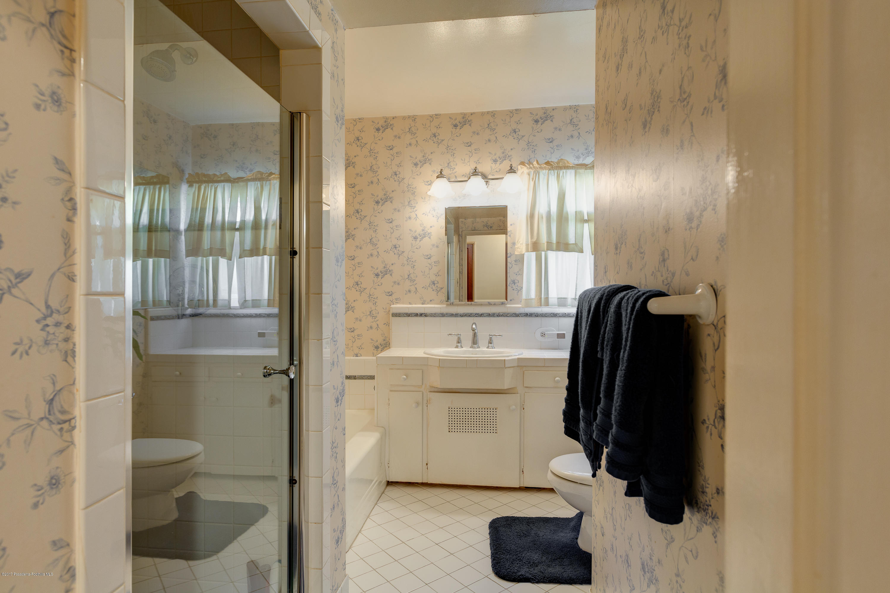 2356 Galbreth Road Pasadena, CA 91104 - Photo 18 of 34 egpimaging_2356Galbreth_018_MLS