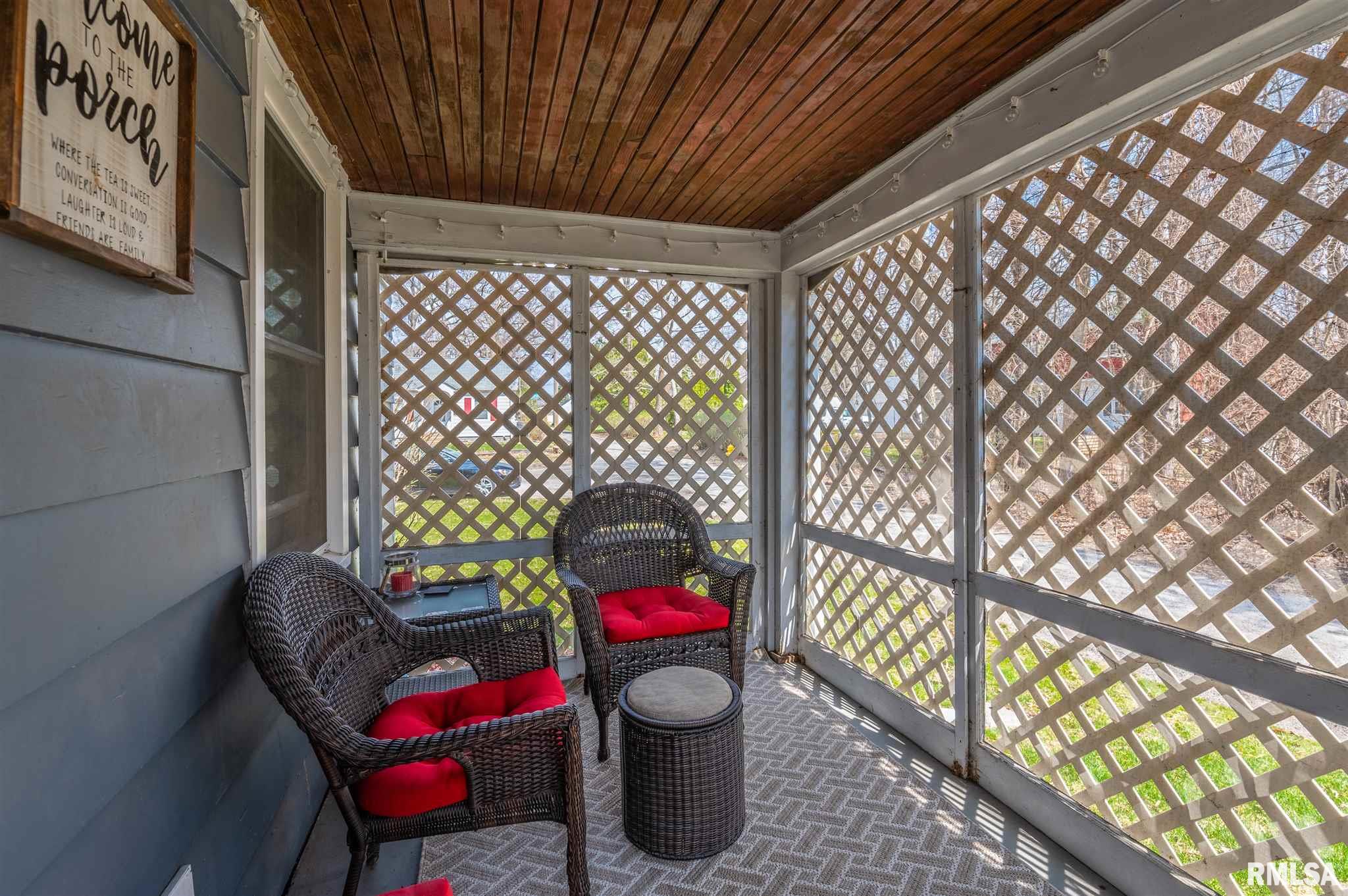 2612 23rd Avenue Rock Island, IL 61201 - Photo 8 of 22