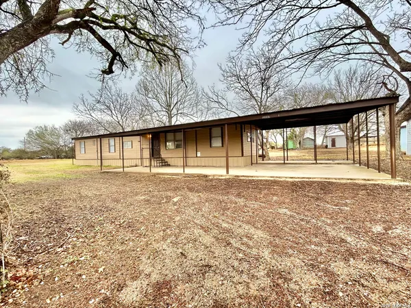 $1,150 | 15065 Old Frio City Road, Unit 1, Lytle, TX 78052