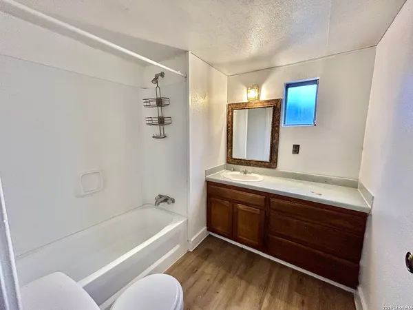 $1,150 | 15065 Old Frio City Road, Unit 1, Lytle, TX 78052