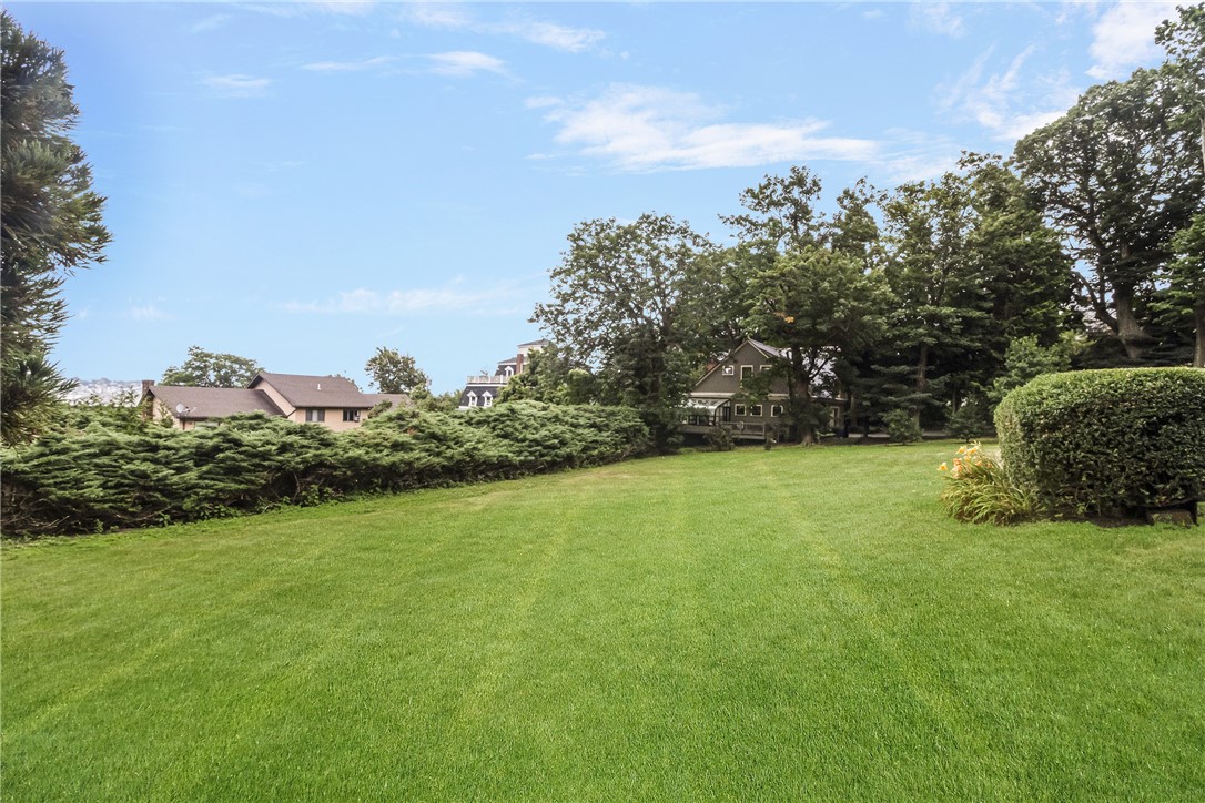 428 Gibbs Avenue, Unit 4 Newport, RI 02840 - Photo 19 of 23