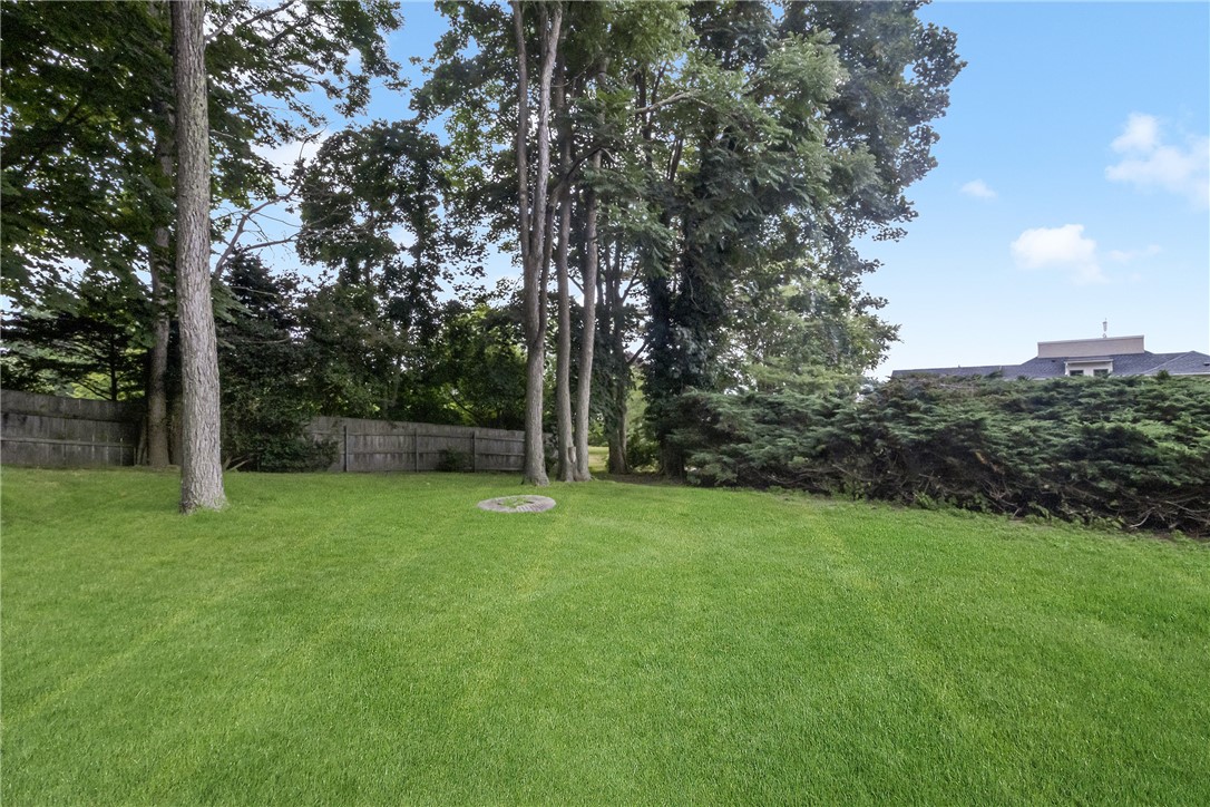 428 Gibbs Avenue, Unit 4 Newport, RI 02840 - Photo 20 of 23