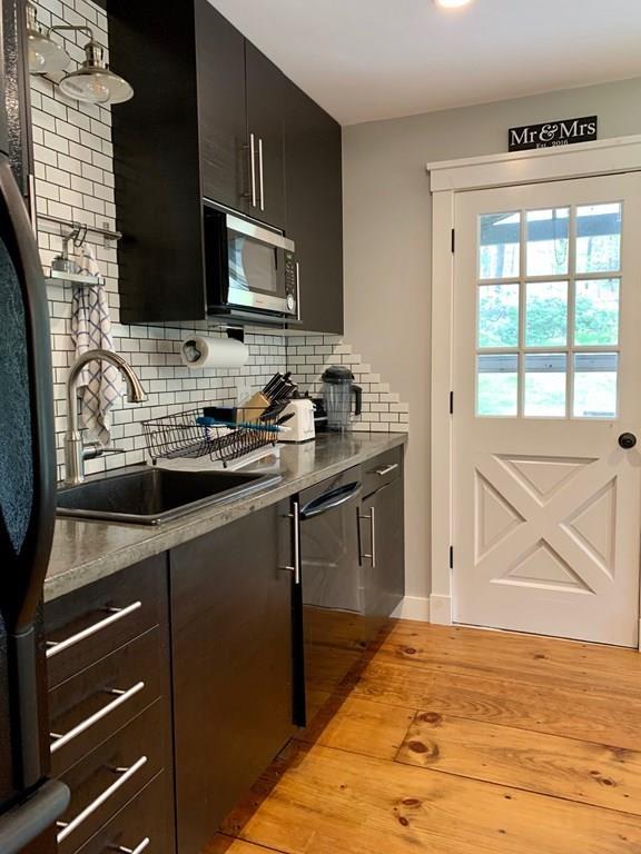 158 Old Sunderland Road Montague, MA 01351 - Photo 6 of 30 Gallery Image 6