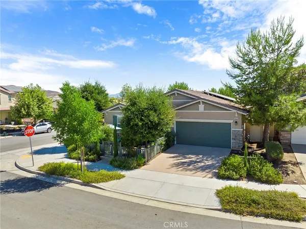 $695,900 | 30210 Old Corral Circle, Menifee, CA 92584