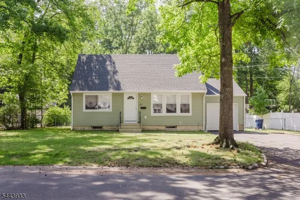 $435,000 | 1152 Inwood Place, Plainfield, NJ 07062
