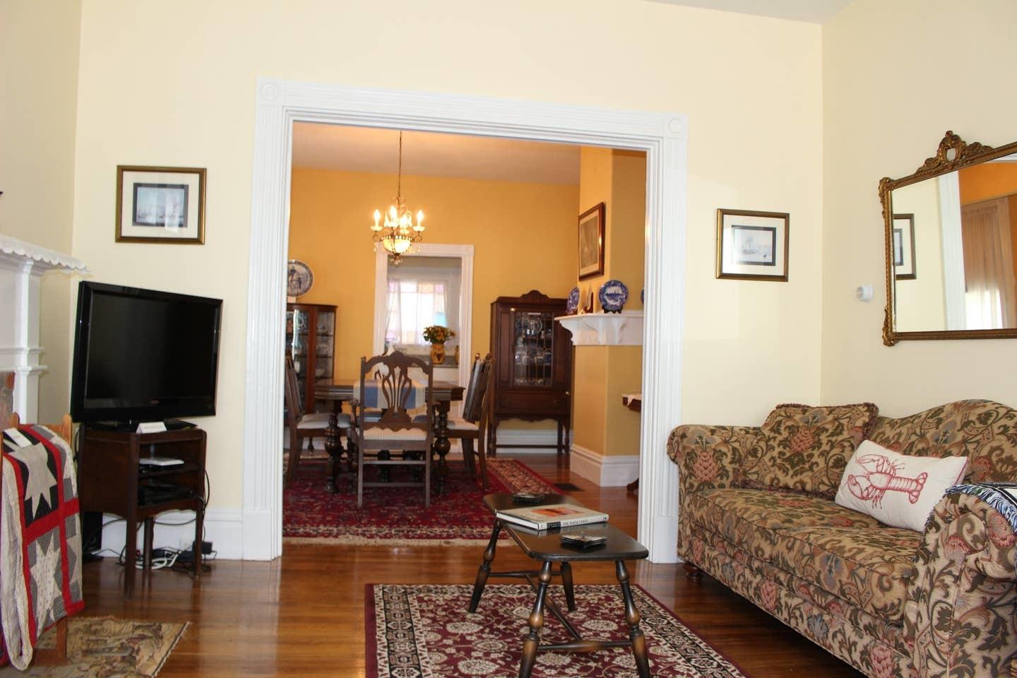 19-21 Grove Street Rockland, ME 04841 - Photo 6 of 27 LIving+Dining