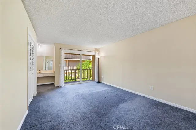 $670,000 | 18411 Strathern Street, Unit 1, Reseda, CA 91335