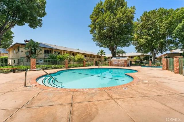 $670,000 | 18411 Strathern Street, Unit 1, Reseda, CA 91335