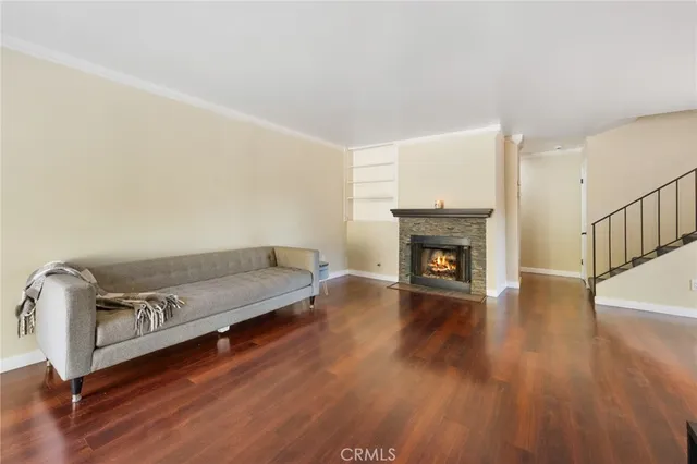 $670,000 | 18411 Strathern Street, Unit 1, Reseda, CA 91335