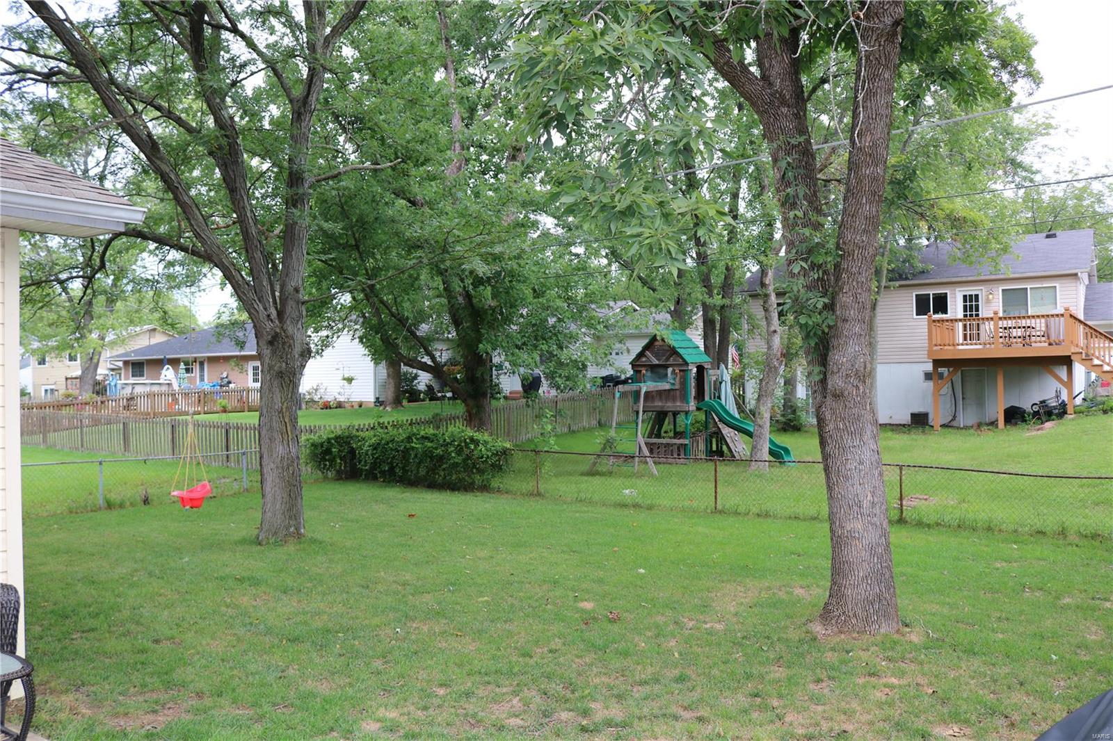 357 Novara Drive Ballwin, MO 63021 - Photo 16 of 17 Gallery Image 16