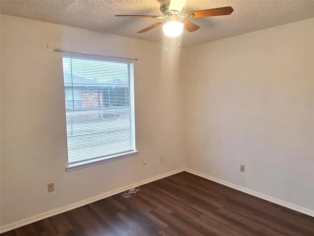 $1,590 | 7045 Crosstimbers Lane, North Richland Hills, TX 76182