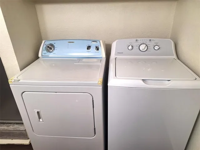 $1,590 | 7045 Crosstimbers Lane, North Richland Hills, TX 76182