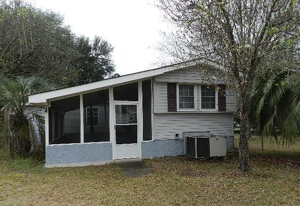 1121 Ridge Road Ridgeville, SC 29472 - Photo 4 of 12 side2