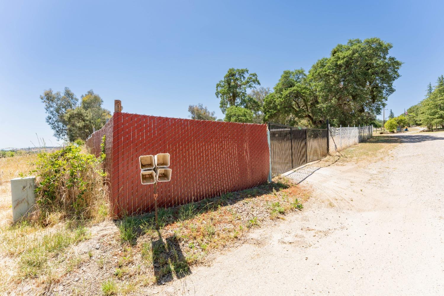47517 Road 200 O'Neals, CA 93645 - Photo 40 of 54 a view of backyard