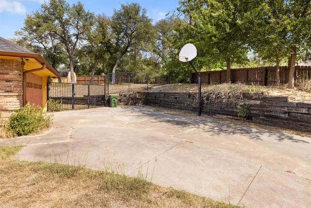 $410,000 | 302 Fairway Drive, Willow Park, TX 76087