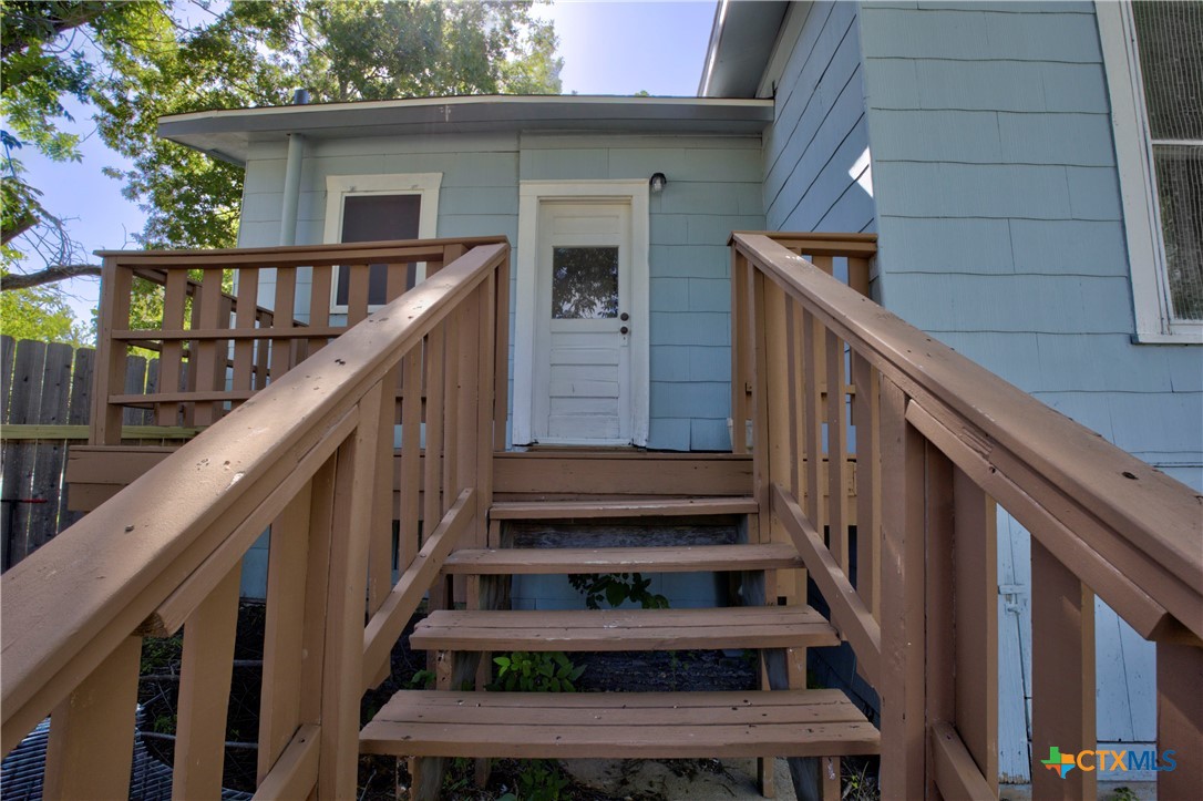 1202 South 37th Street Temple, TX 76504 - Photo 17 of 19 Back Deck