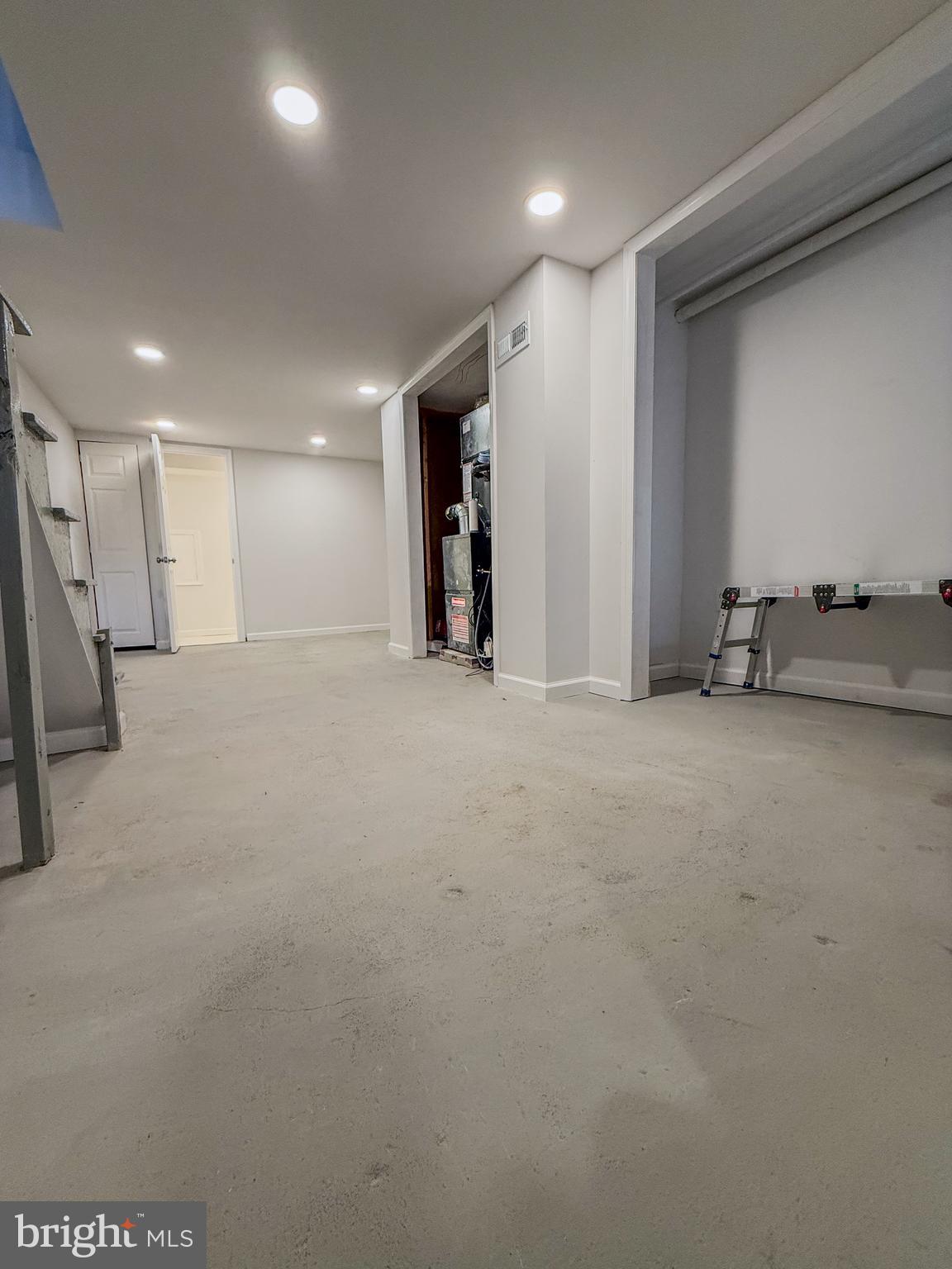 2079 Anchor Street Philadelphia, PA 19124 - Photo 26 of 26 a view of an empty room