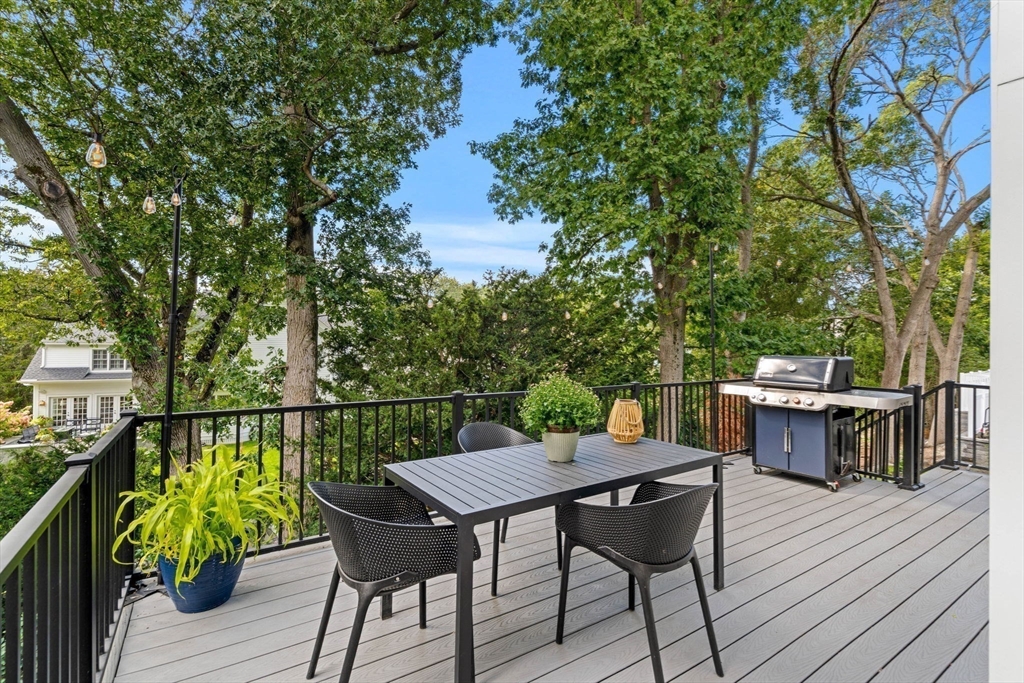 39 Donna Road Needham, MA 02494 - Photo 40 of 42