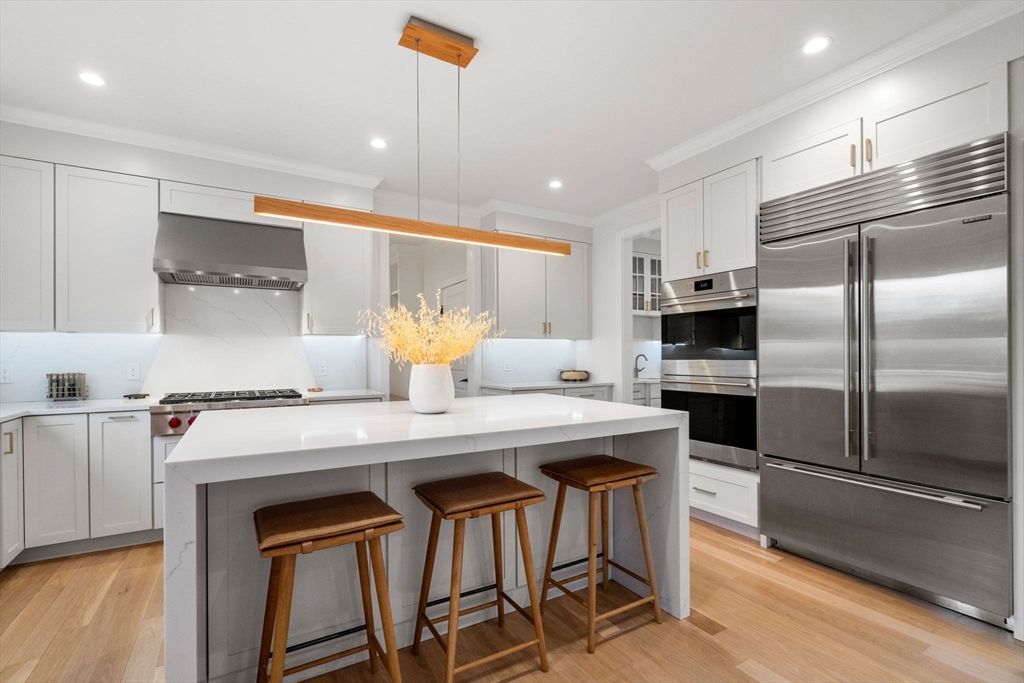 39 Donna Road Needham, MA 02494 - Photo 10 of 42