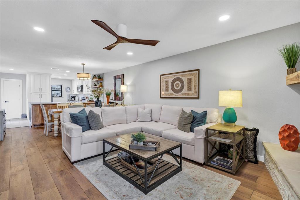 3033 Hells Gate Loop, Unit E103 Strawn, TX 76475 - Photo 11 of 33