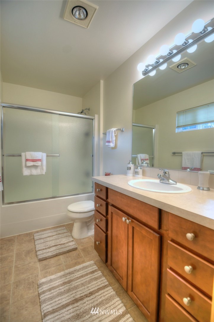 4367 Roxanna Loop Southeast Lacey, WA 98503 - Photo 17 of 19 Gallery Image 17
