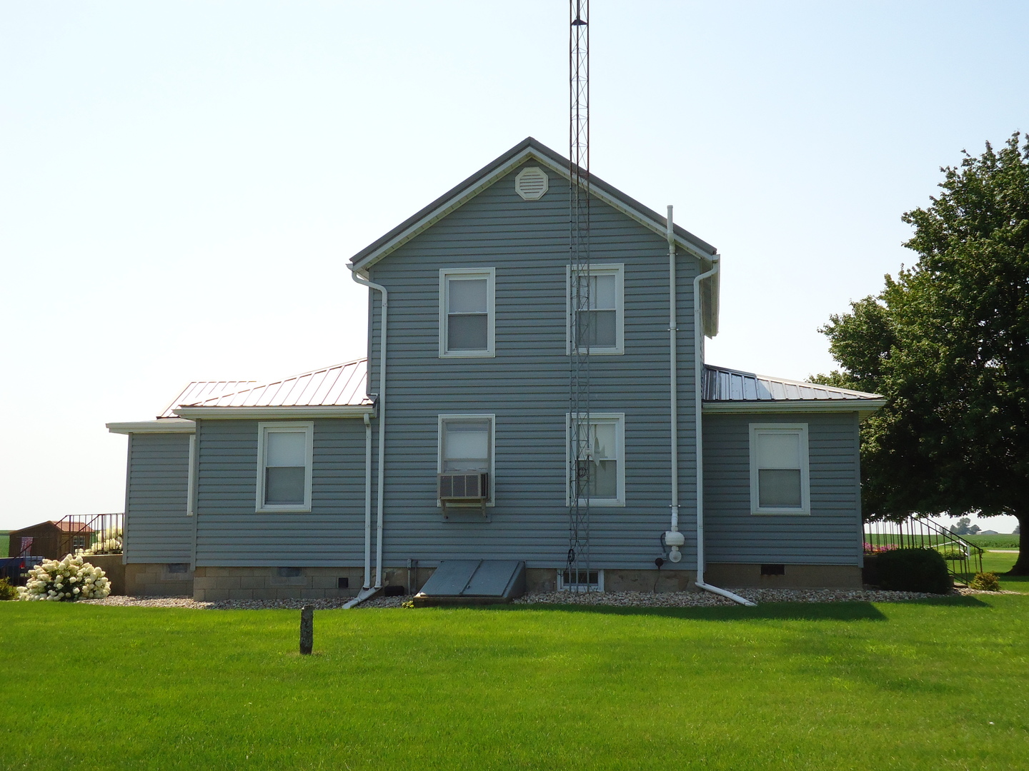 792 North 15th Road Lostant, IL 61334 - Photo 23 of 31 a front view of a house with a yard