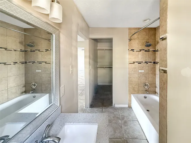 $184,900 | 822 6th Street, Dickinson, TX 77539