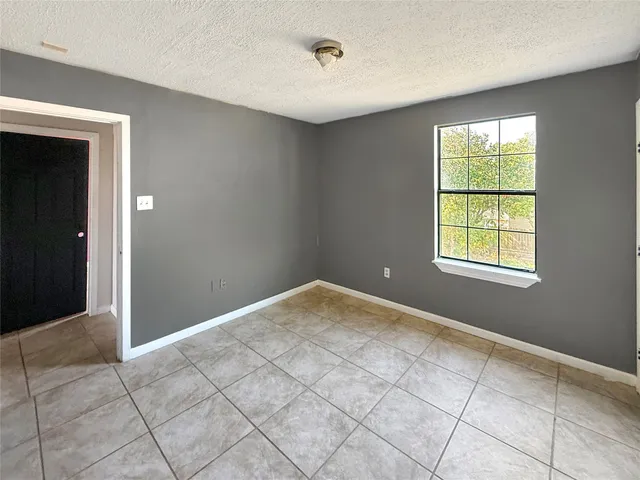 $184,900 | 822 6th Street, Dickinson, TX 77539