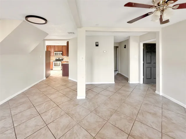 $184,900 | 822 6th Street, Dickinson, TX 77539