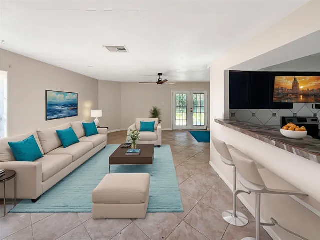 $184,900 | 822 6th Street, Dickinson, TX 77539