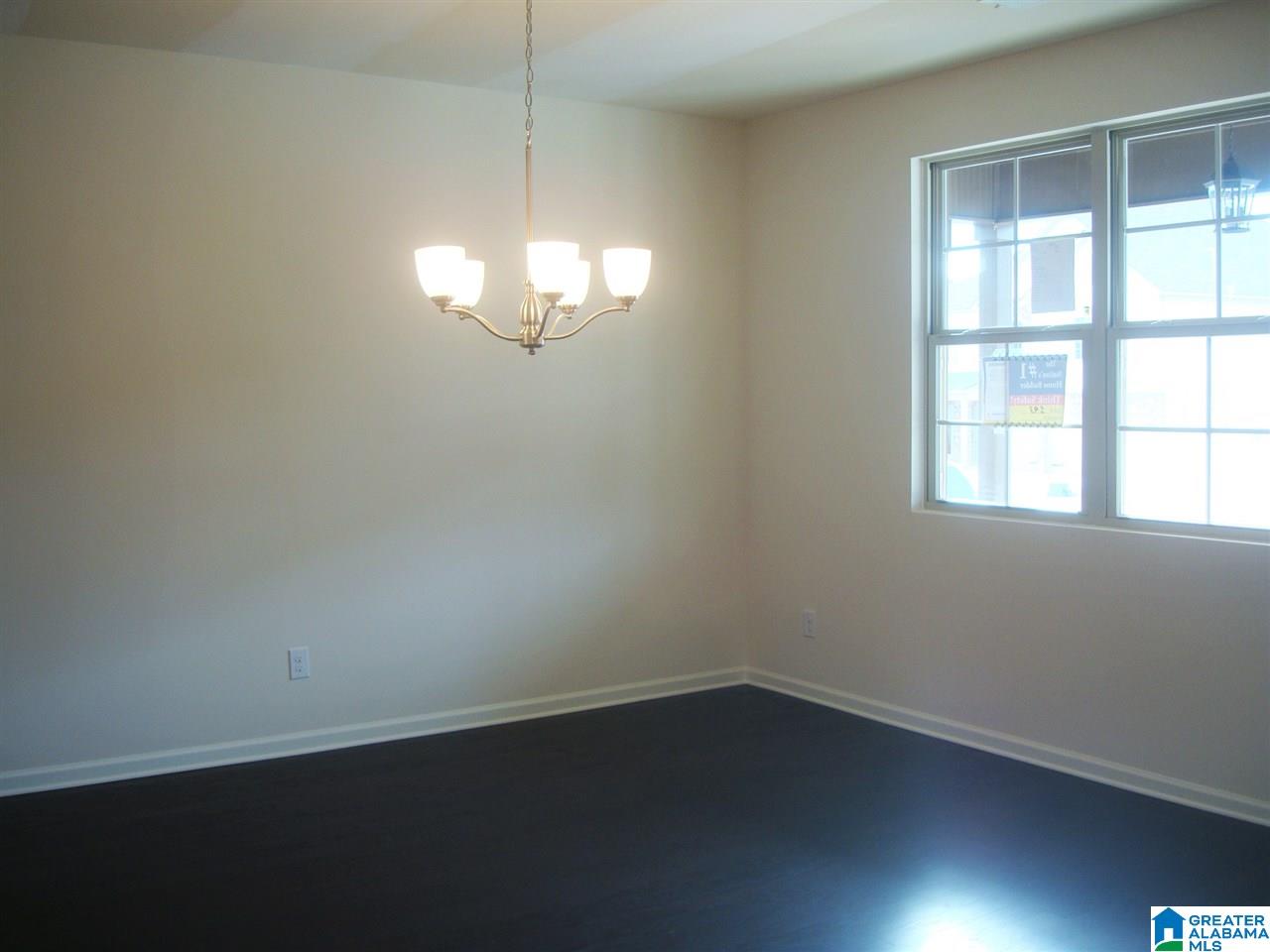 1056 Seminole Place Calera, AL 35040 - Photo 3 of 41