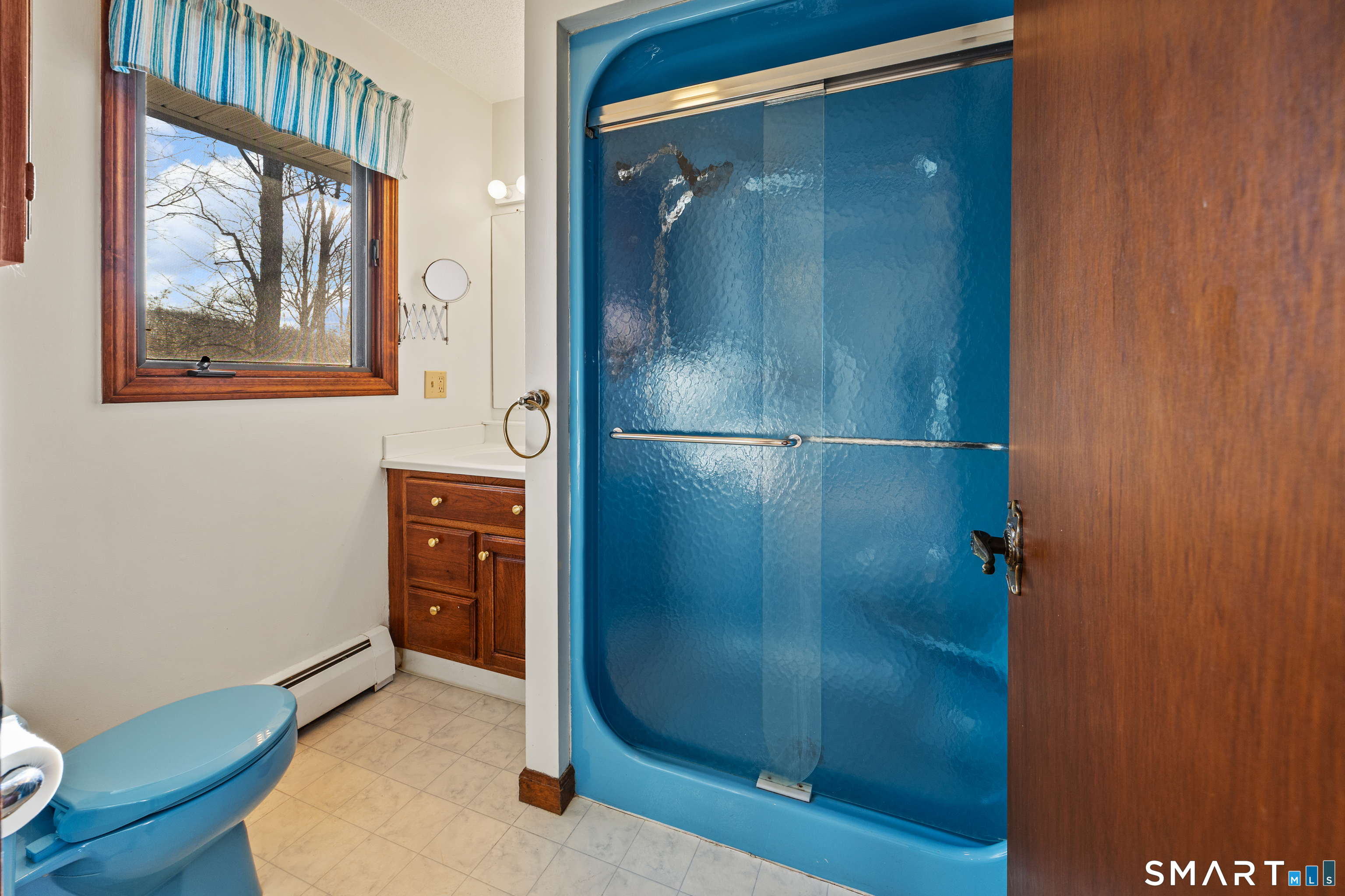 622 Lakeside Boulevard West Waterbury, CT 06708 - Photo 22 of 40 a bathroom with a shower