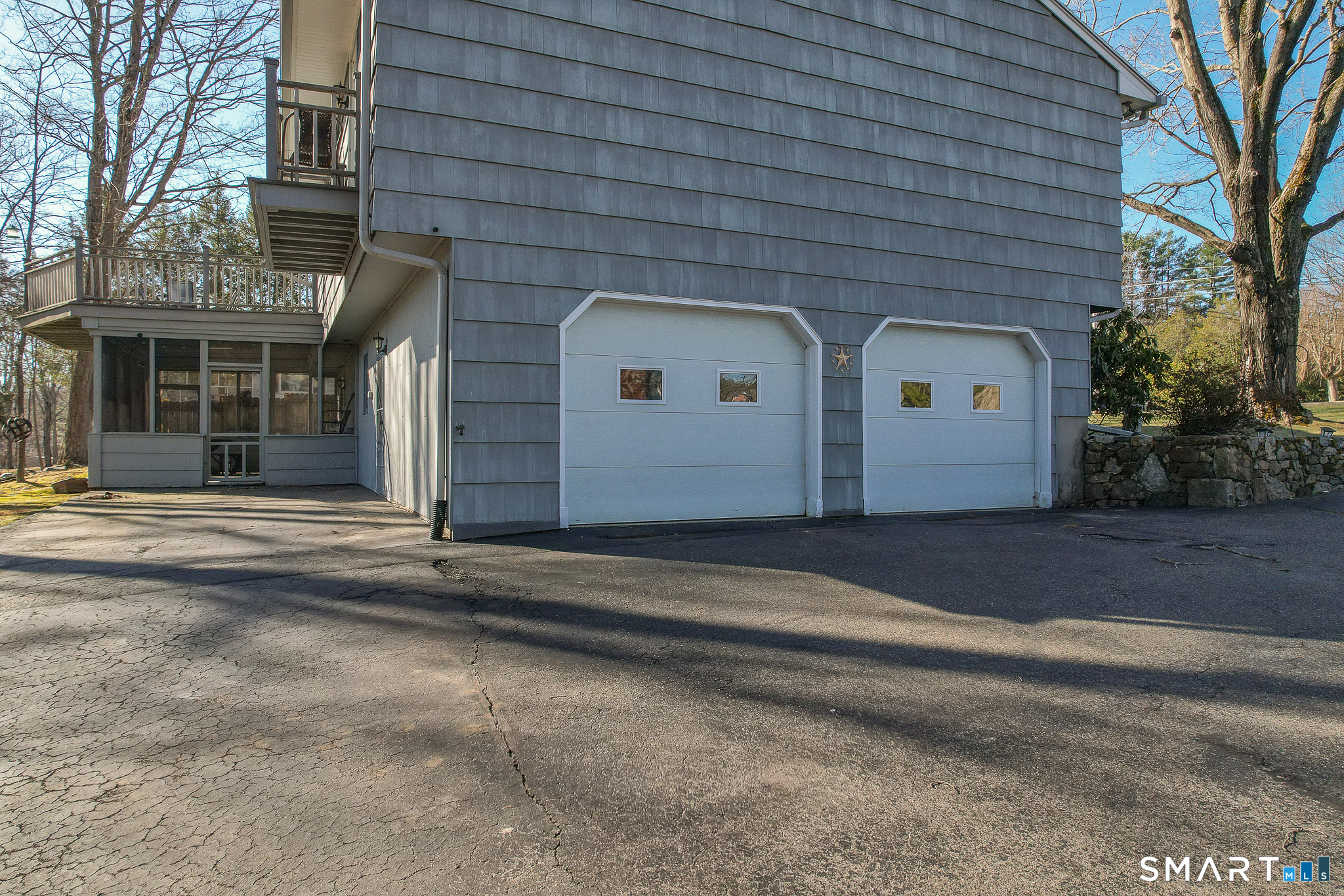 622 Lakeside Boulevard West Waterbury, CT 06708 - Photo 35 of 40 a front view of a house