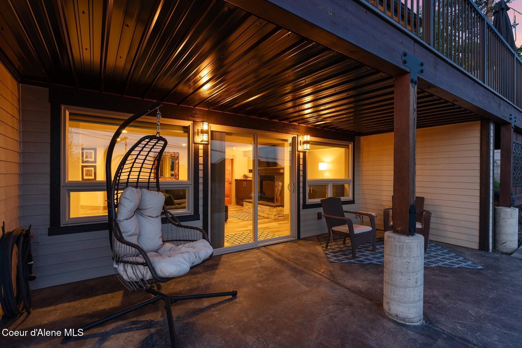 2406 South Silver Beach Road Coeur D'Alene, ID 83814 - Photo 37 of 43 Well Designed Patio