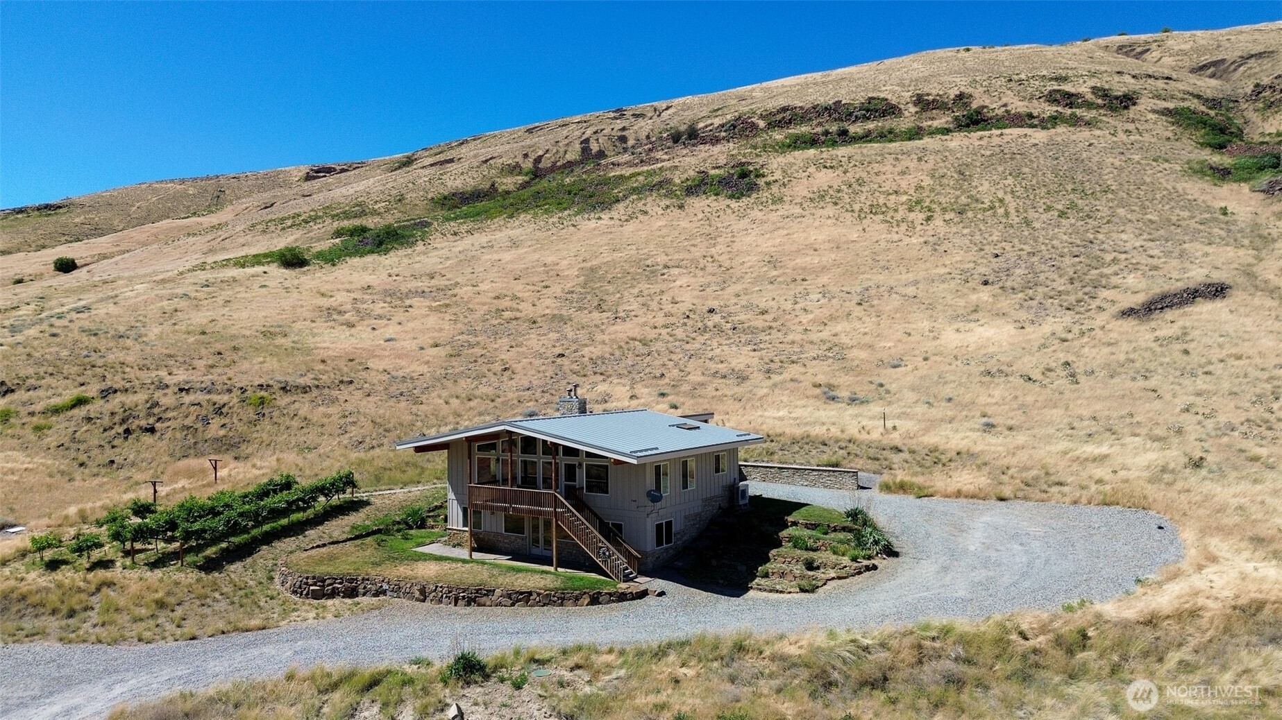 7400 Colockum Road Malaga, WA 98828 - Photo 34 of 37