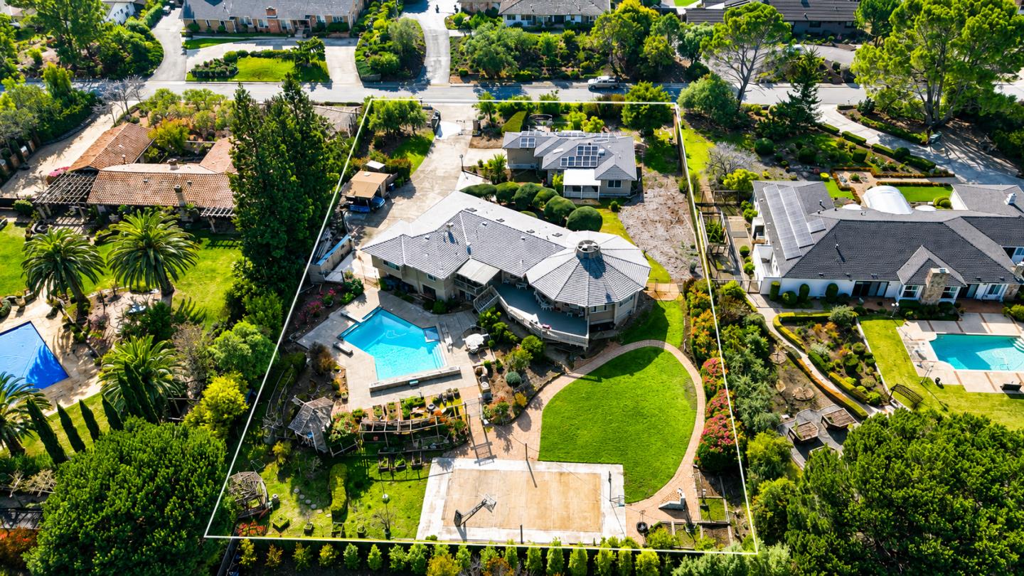 300 Ridgeway Road Woodside, CA 94062 - Photo 1 of 42