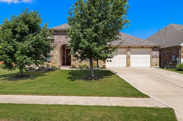 $525,000 | 305 Miracle Rose Way, Liberty Hill, TX 78642