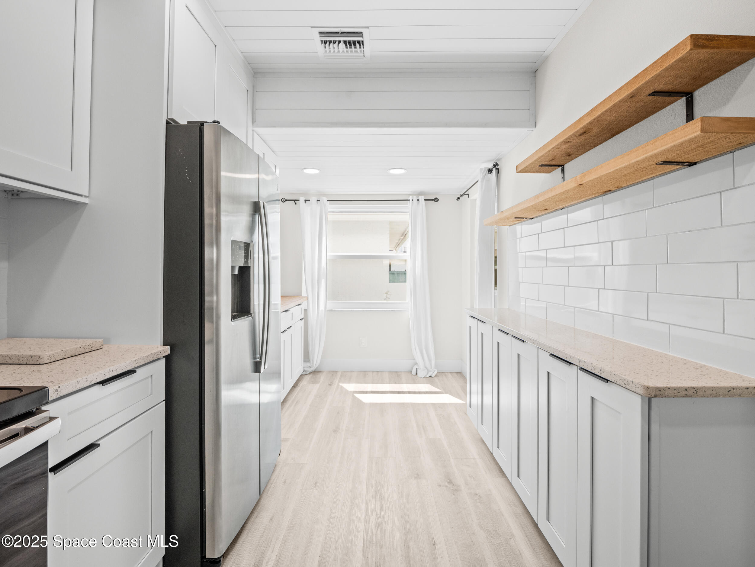 290 Paradise Boulevard, Unit 68 Indialantic, FL 32903 - Photo 5 of 37 p1124251