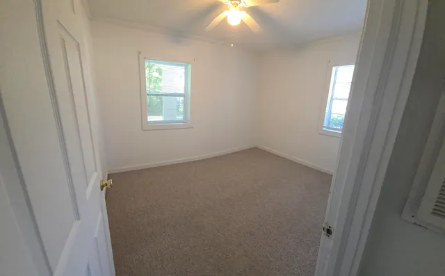 a view of empty room with window