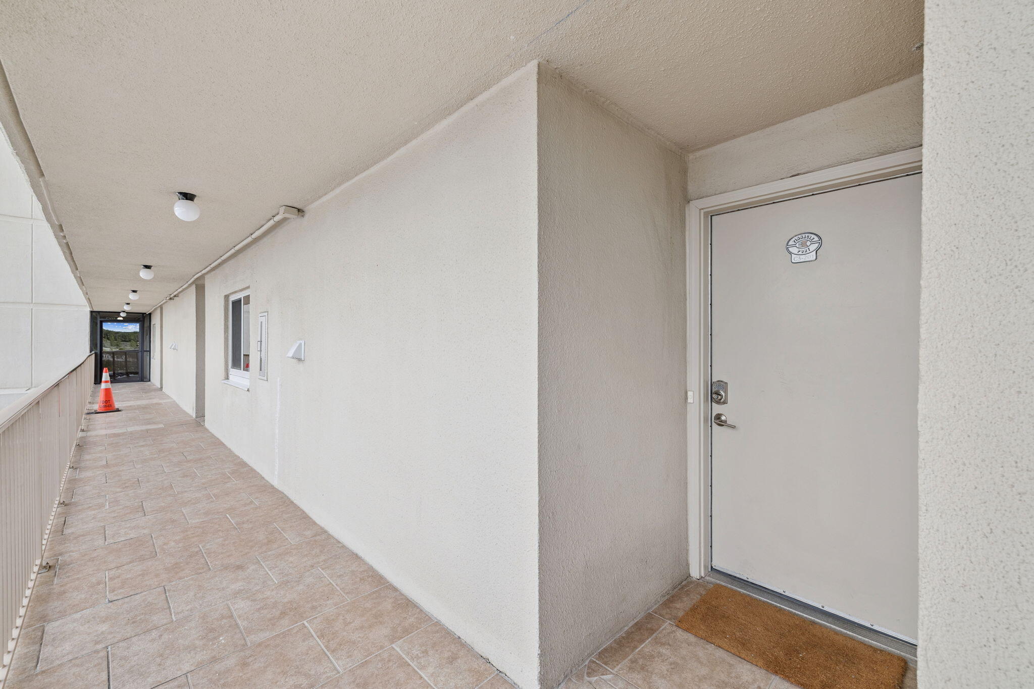 23223 Front Beach Road, Unit C3201 Panama City Beach, FL 32413 - Photo 38 of 45 a view interior of the house