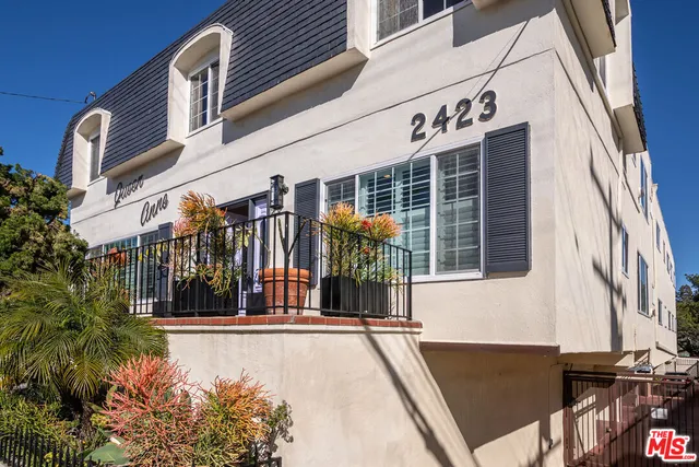 $4,995 | 2423 4th Street, Unit 5, Santa Monica, CA 90405