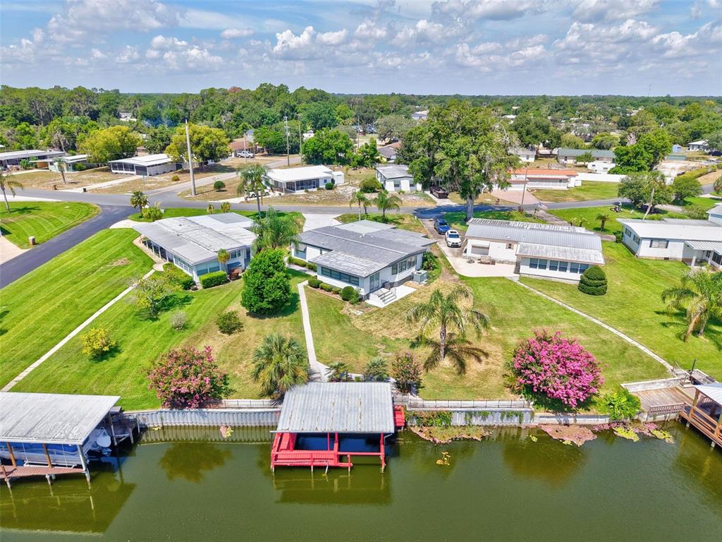 34312 Carl Road Leesburg, FL 34788 - Photo 1 of 47