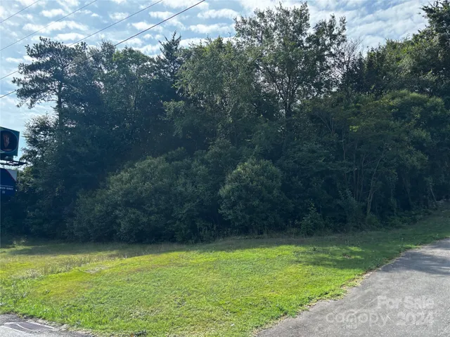 $685,000 | 6022 Wilkinson Boulevard, Belmont, NC 28012