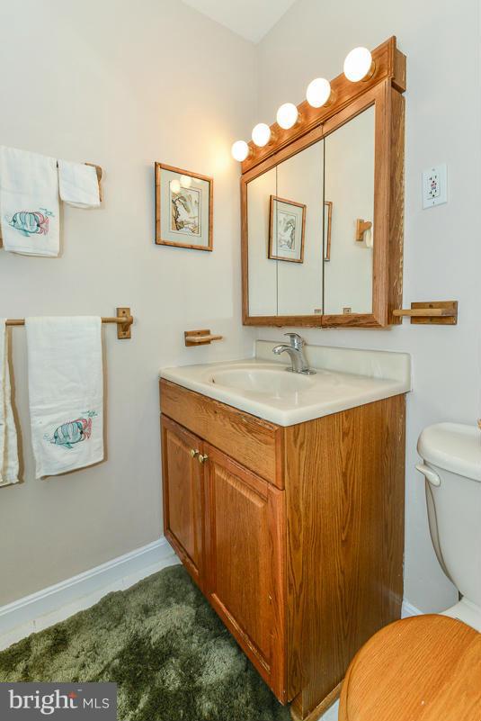7235 Reservoir Road Springfield, VA 22150 - Photo 29 of 30 Bath