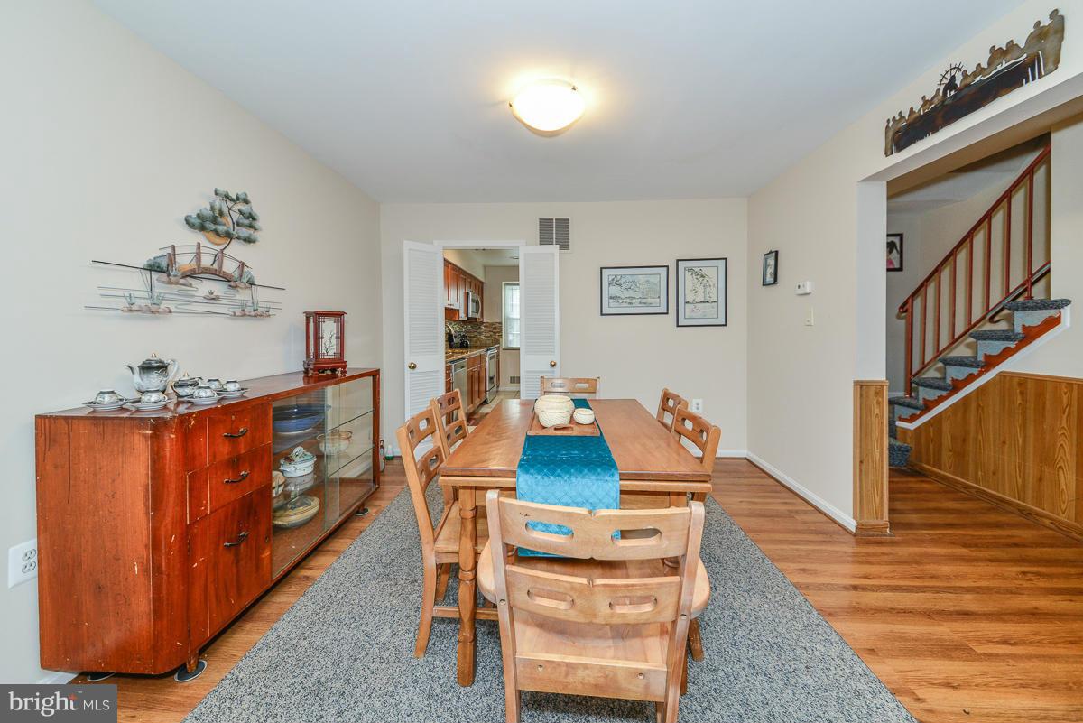7235 Reservoir Road Springfield, VA 22150 - Photo 8 of 30 Dining Room